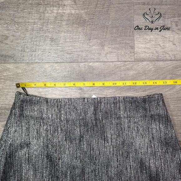 H&M Metallic Mini Skirt Size 10 - Picture 3 of 5